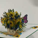 3D - Zonnebloemen en Vlinders.